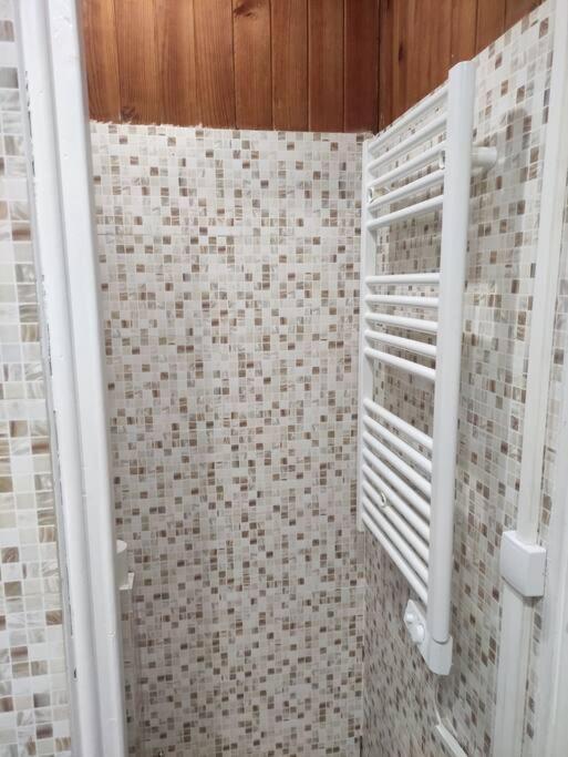 Chalet Accueillant Et Familial Saint-Martin-Vesubie Ngoại thất bức ảnh